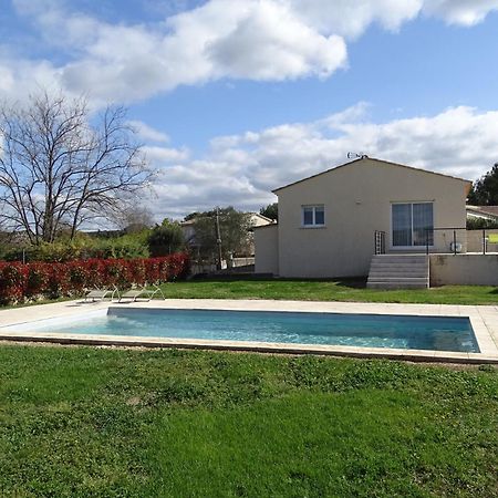 Villa Familiale Avec Piscine, Jardin A 10 Mn D'Uzes Flaux Kültér fotó