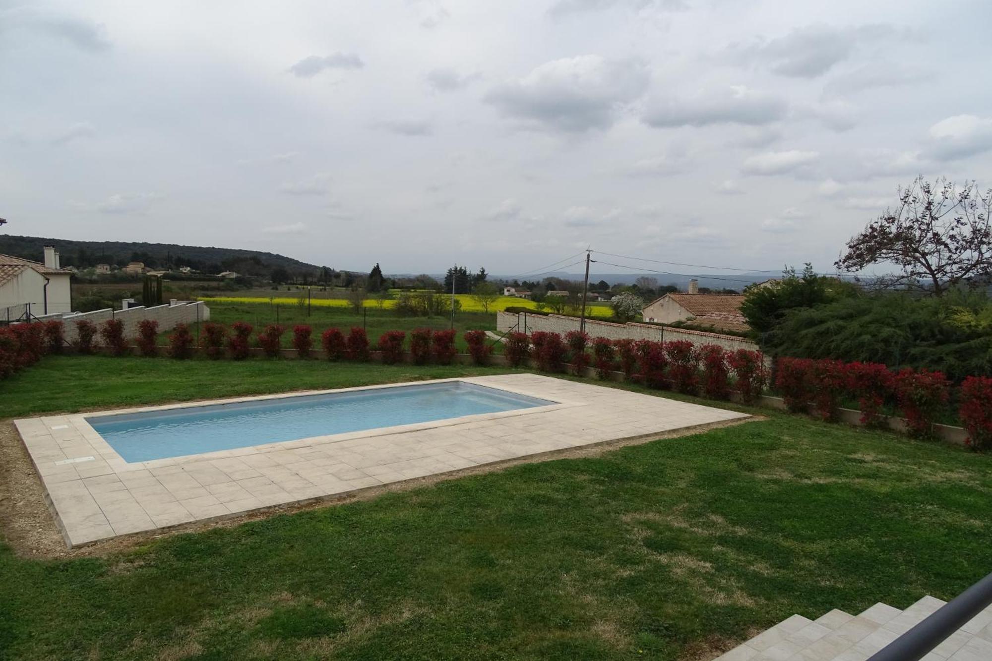 Villa Familiale Avec Piscine, Jardin A 10 Mn D'Uzes Flaux Kültér fotó